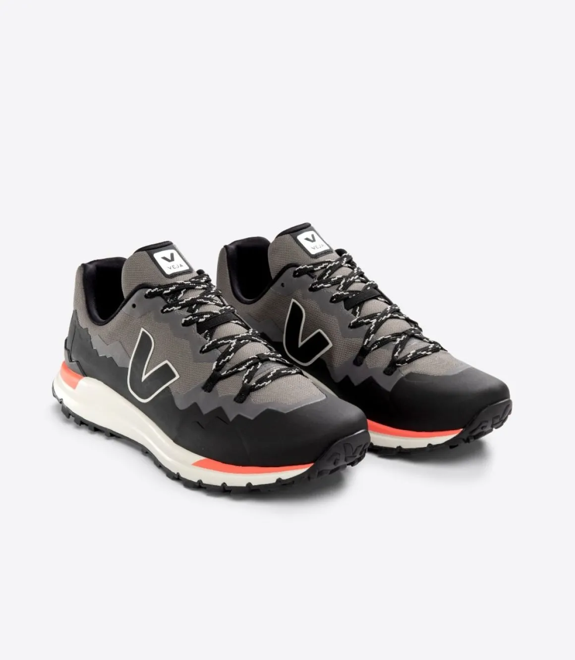 Veja Mens Fitz Roy Light Trek-Shell Basalte