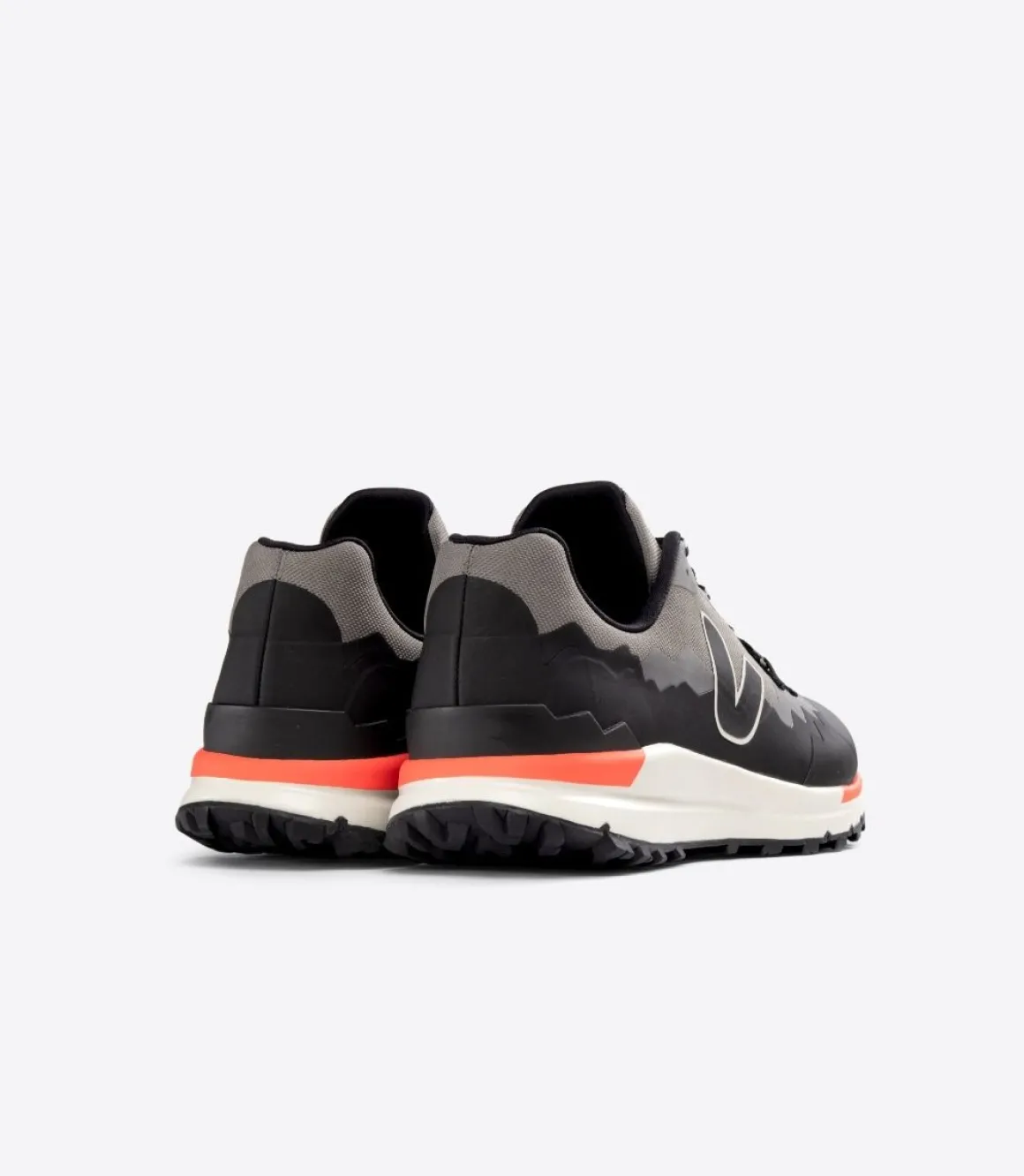 Veja Mens Fitz Roy Light Trek-Shell Basalte
